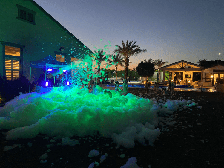 Foam Party - UV Glow